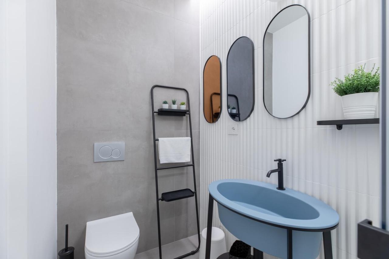 Twin Flowers Apartment In San Giovanni Roma Eksteriør bilde